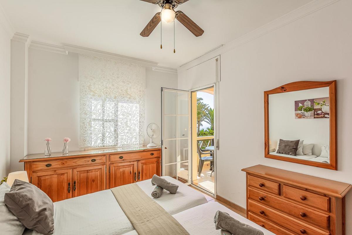 Andaluz Apartments Toboso Nerja Kültér fotó